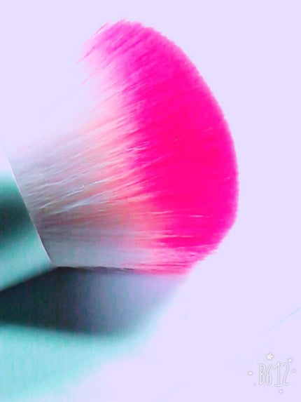 春姫 カブキフェイスブラシ/DAISO/メイクブラシを使ったクチコミ(2枚目)