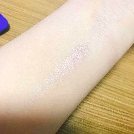 シングルアイシャドウ/マリブビューティー/単色アイシャドウを使ったクチコミ(2枚目)