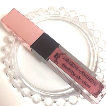 スパークリングアイグロス/スウィーツ スウィーツ/リキッドアイシャドウを使ったクチコミ(1枚目)