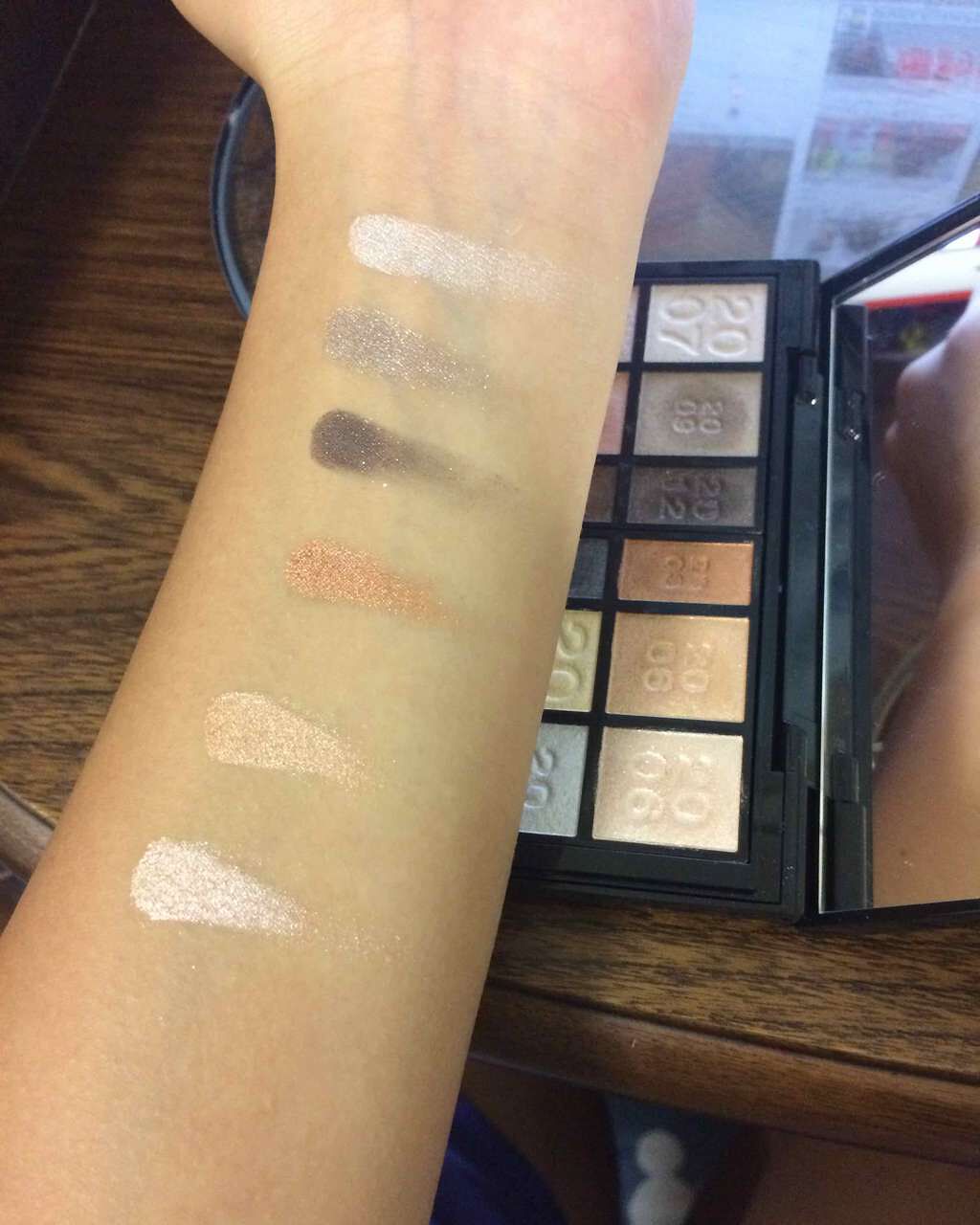 ベストアイシャドウセレクション/KATE/アイシャドウパレットを使ったクチコミ(2枚目)