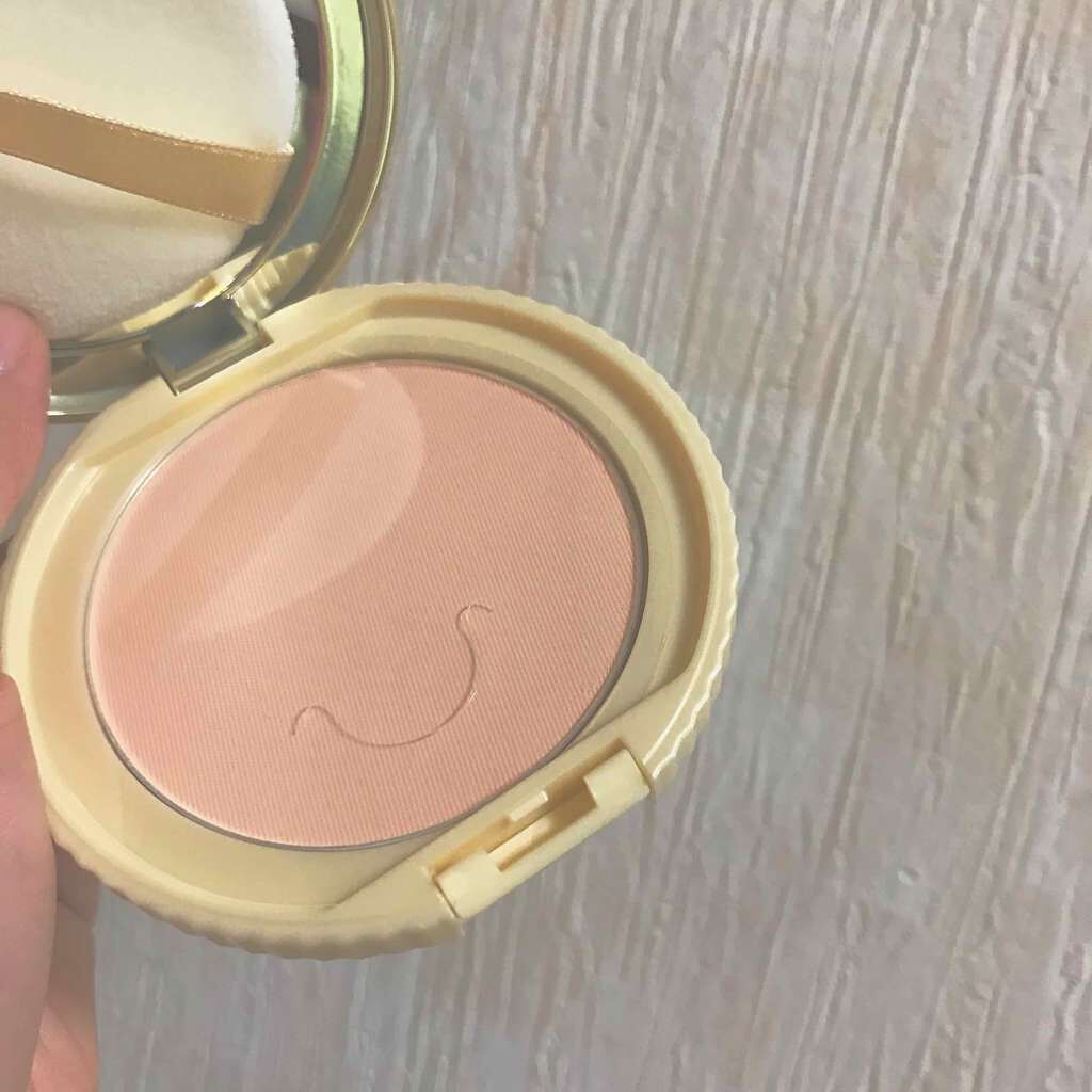【旧品】マシュマロフィニッシュパウダー/キャンメイク/プレストパウダーを使ったクチコミ(2枚目)