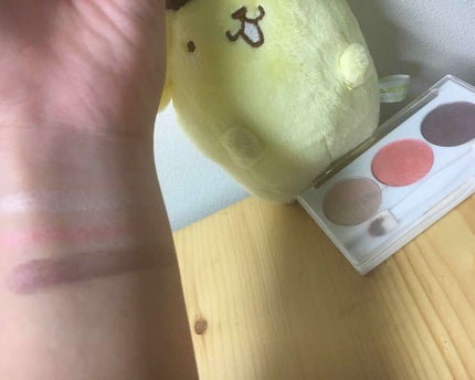 エルファー プロフェッショナル アイシャドウ/DAISO/アイシャドウパレットを使ったクチコミ(1枚目)