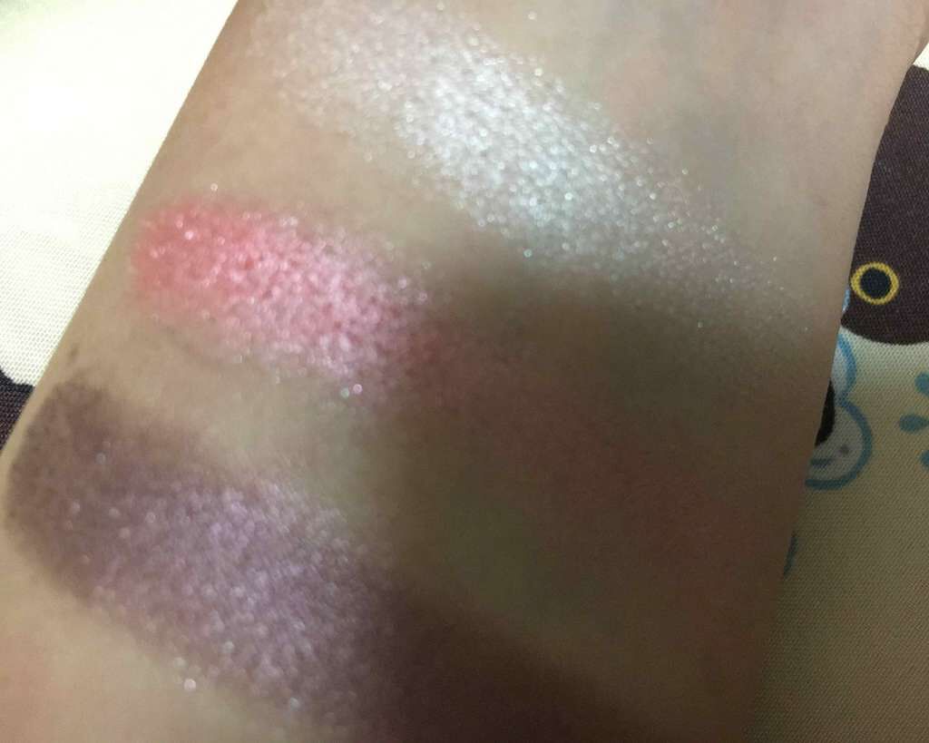 エルファー プロフェッショナル アイシャドウ/DAISO/アイシャドウパレットを使ったクチコミ(2枚目)