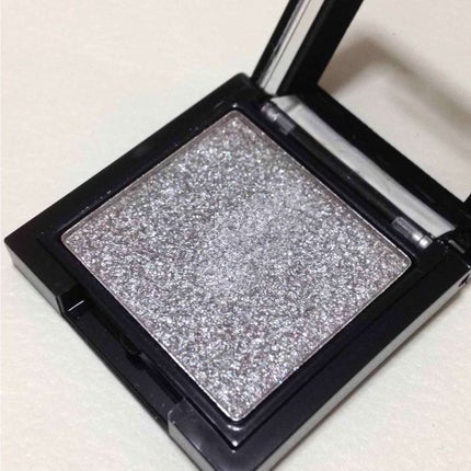 シングルアイシャドウ/マリブビューティー/単色アイシャドウを使ったクチコミ(2枚目)