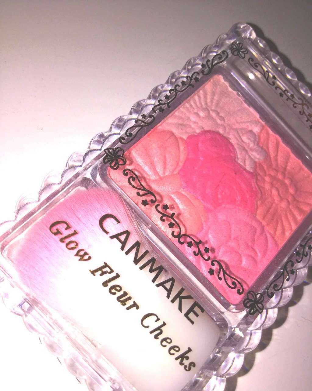 グロウフルールチークス/キャンメイク/パウダーチークを使ったクチコミ(1枚目)