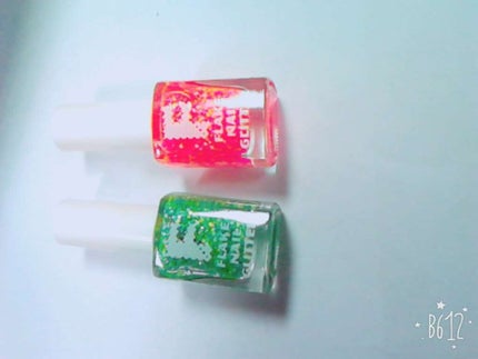 AT フレイクネイルグリッター/キャンドゥ/マニキュアを使ったクチコミ(1枚目)