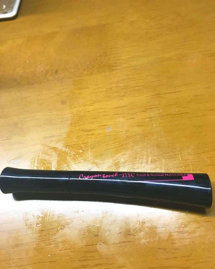 キャンドゥ STマスカラポイント&ノーマルのクチコミ「キャンドゥで購入しました。
ブラシが小さめで塗りやすいです。
乾くのが遅い印象、塗ってしばらく.....」(1枚目)