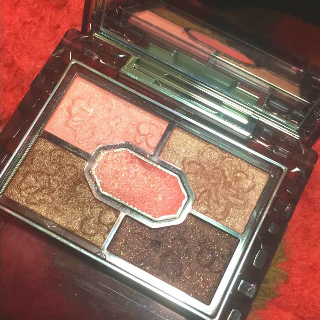 リボンクチュール アイズ/JILL STUART/アイシャドウパレットを使ったクチコミ(2枚目)