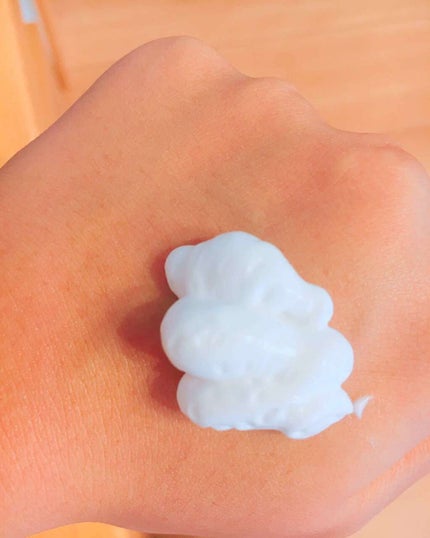 マシュマロケア ボディムース シルキーフラワー/ニベア/ボディローションを使ったクチコミ(2枚目)