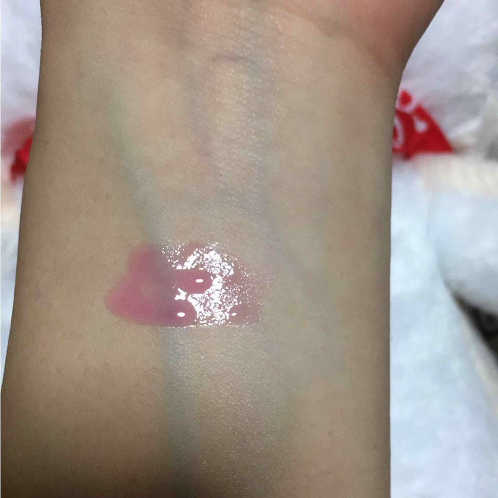 ユイルカレス/ロレアル パリ/リップグロスを使ったクチコミ(2枚目)