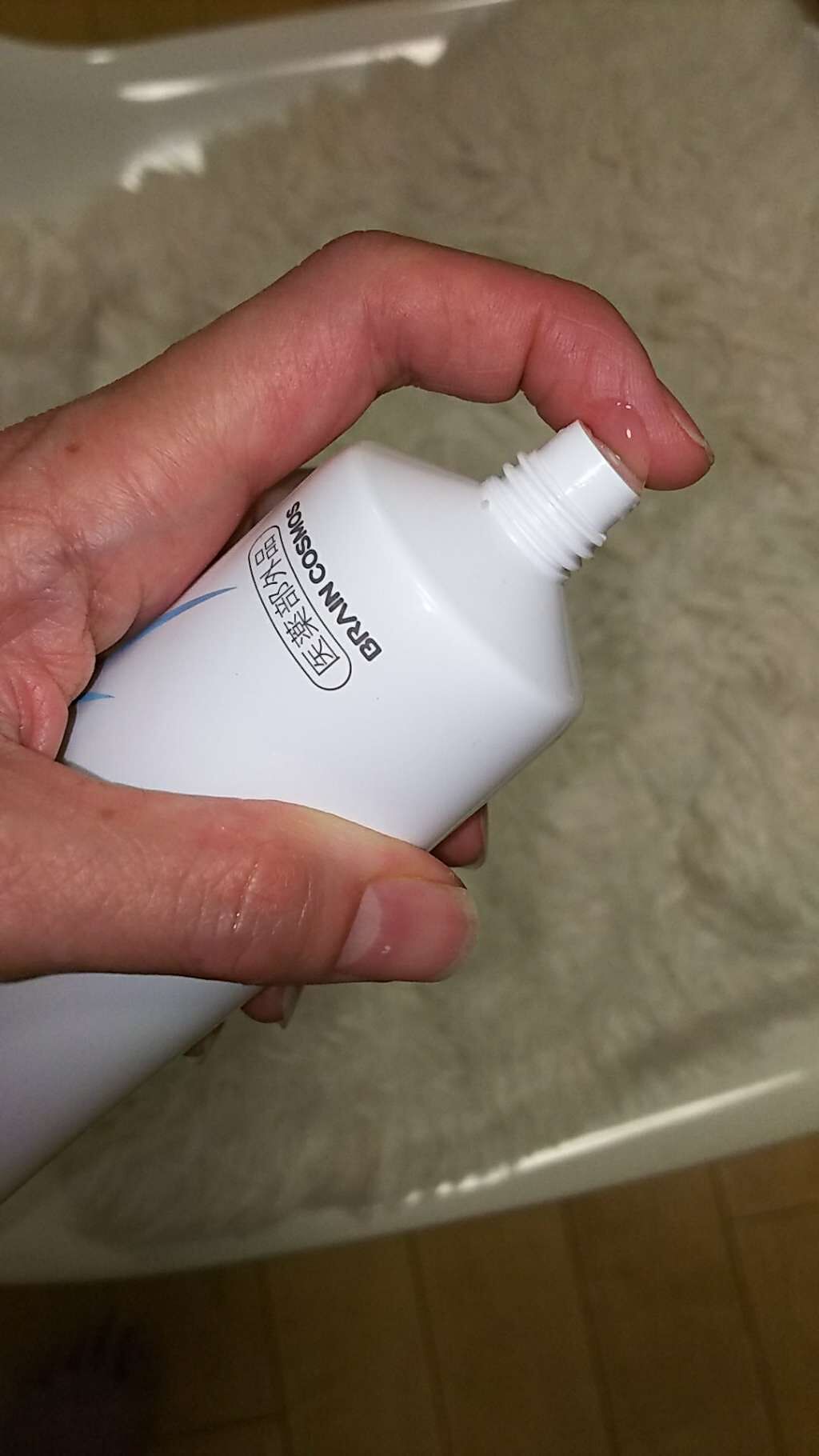 美白乃美人 ホワイトニングピーリングジェル/ブレーンコスモス/ピーリングを使ったクチコミ(2枚目)