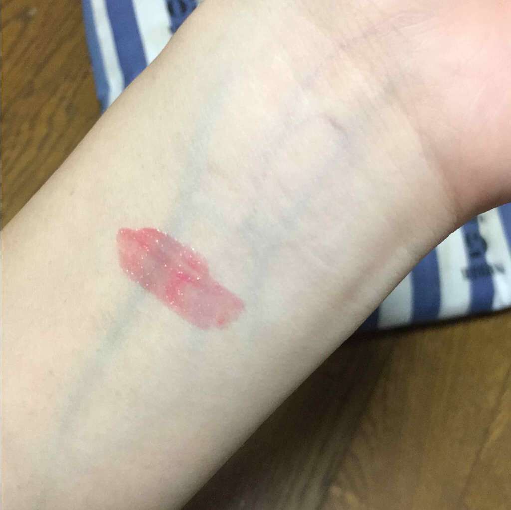 シャインカレス/ロレアル パリ/口紅を使ったクチコミ(2枚目)