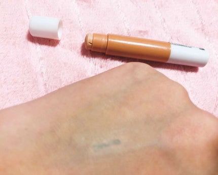 カラースティック モイストラスティングカバー/キャンメイク/スティックコンシーラーを使ったクチコミ(4枚目)