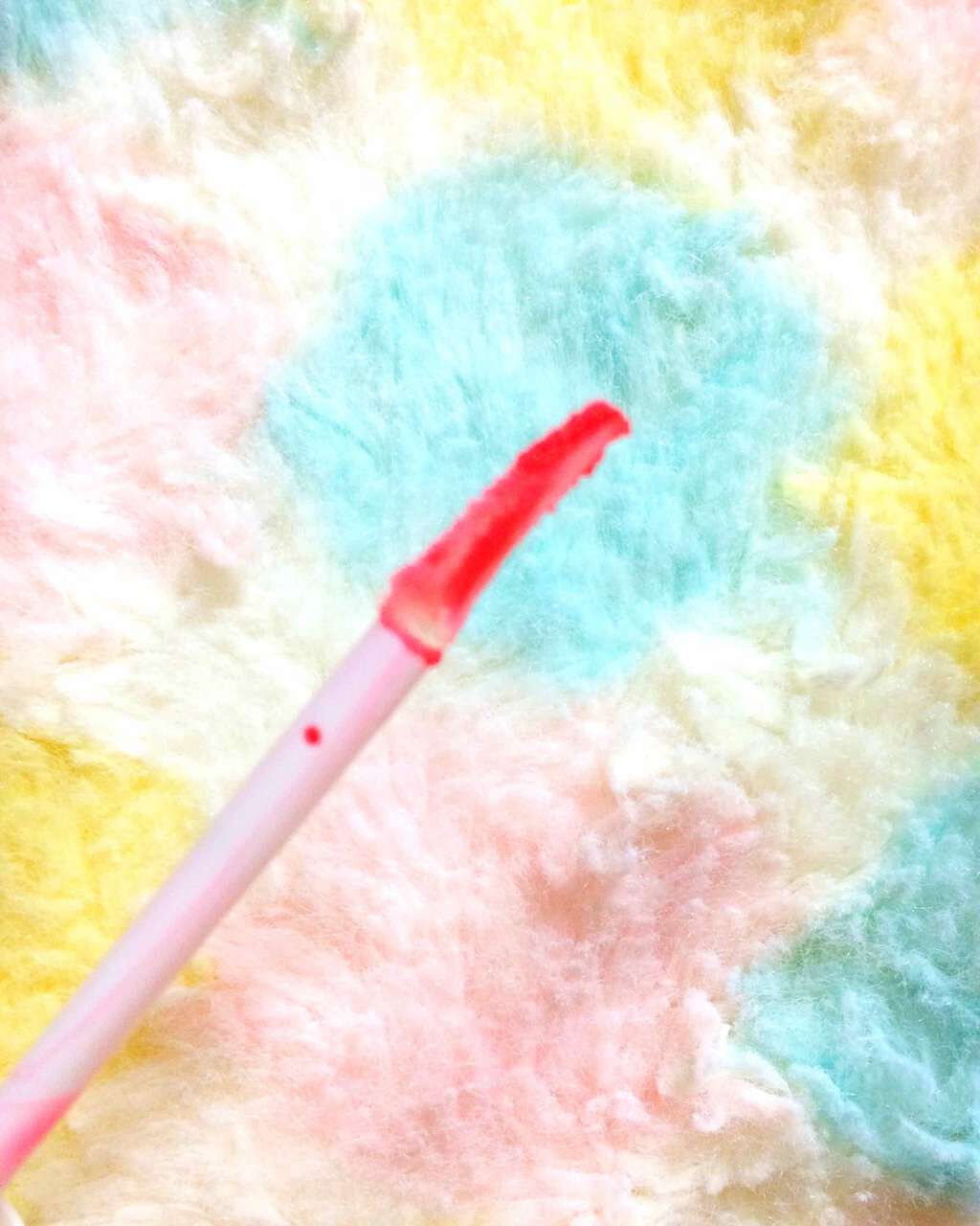 ジューシーリップジェル/ettusais/リップグロスを使ったクチコミ(4枚目)