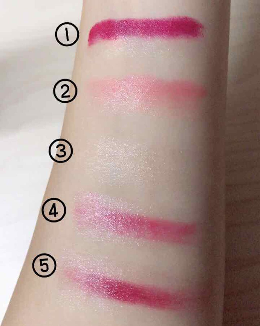 リップ フラッシュ ビッテン ストロボ/MAYBELLINE NEW YORK/口紅を使ったクチコミ(3枚目)