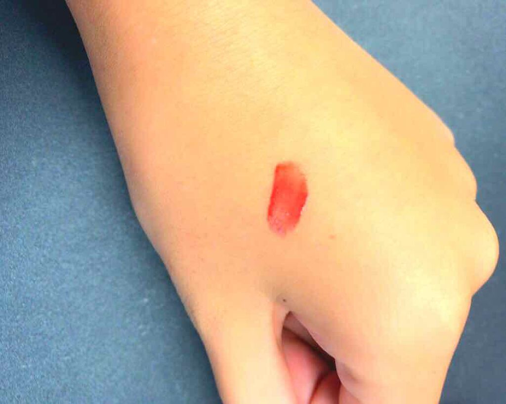 リップティントジャム/キャンメイク/リップグロスを使ったクチコミ（2枚目）