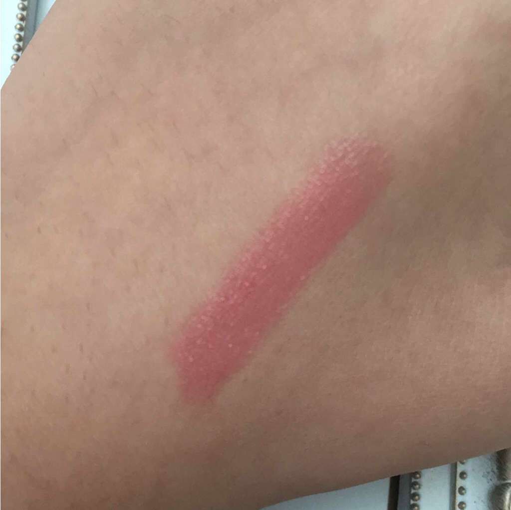 ラスティンググロスリップ/CEZANNE/口紅を使ったクチコミ(3枚目)