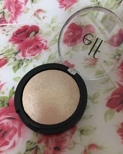 ベイクドハイライター/e.l.f. Cosmetics/パウダーハイライトを使ったクチコミ(2枚目)
