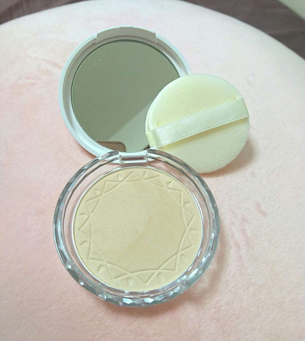 UVクリアフェイスパウダー/CEZANNE/プレストパウダーを使ったクチコミ(2枚目)