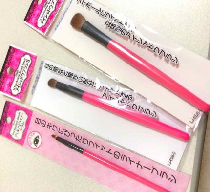 シャドウブラシ/セリア/メイクブラシを使ったクチコミ(1枚目)