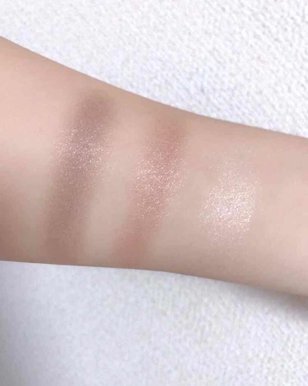 トーンアップアイシャドウ/CEZANNE/アイシャドウパレットを使ったクチコミ(2枚目)