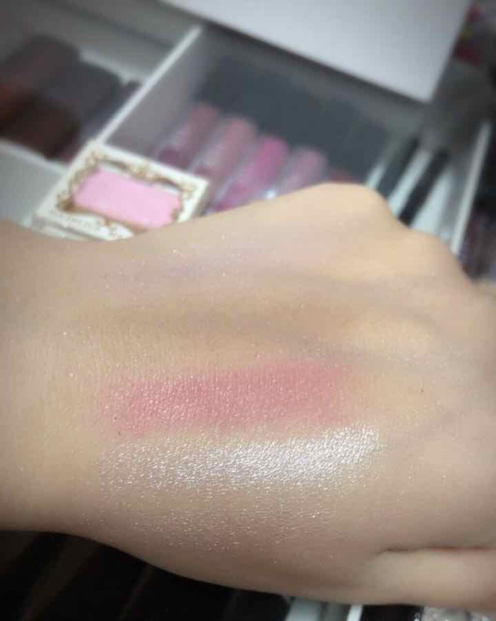 シャドーカスタマイズ/MAJOLICA MAJORCA/単色アイシャドウを使ったクチコミ(2枚目)