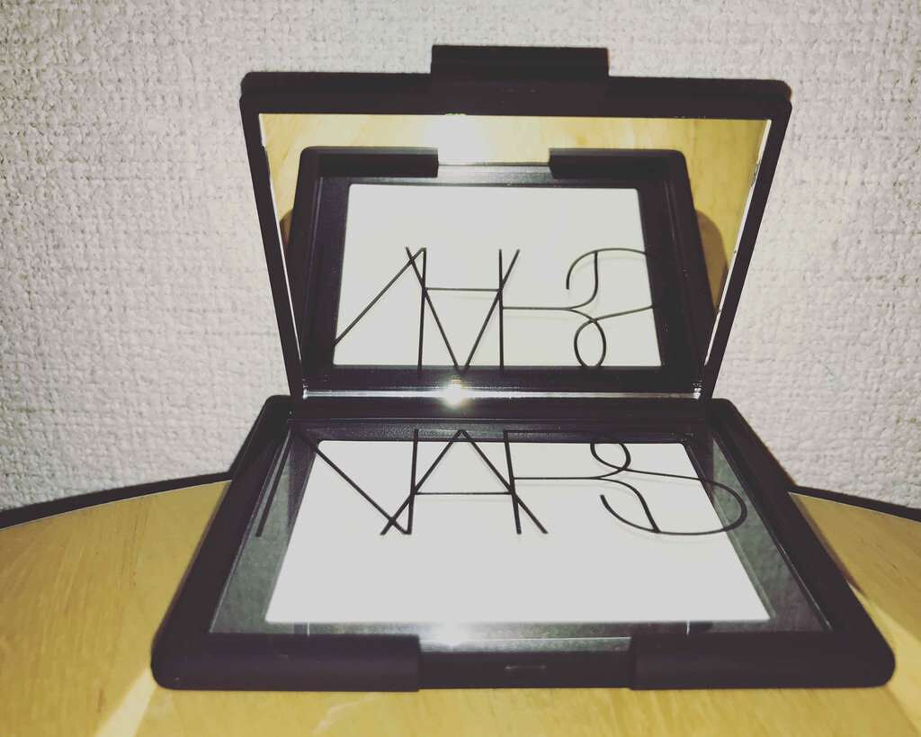 ライトリフレクティングセッティングパウダー プレスト N/NARS/プレストパウダーを使ったクチコミ(2枚目)