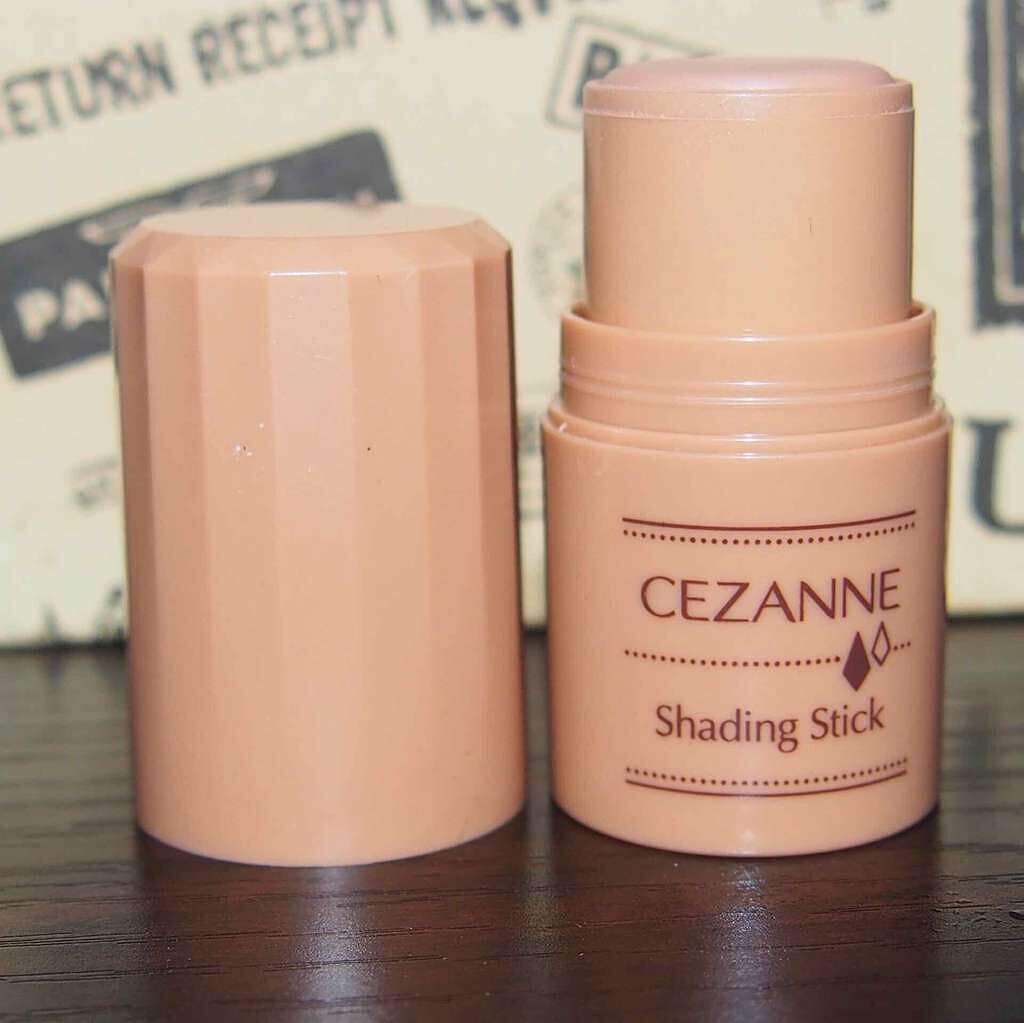 シェーディングスティック/CEZANNE/シェーディングを使ったクチコミ(1枚目)