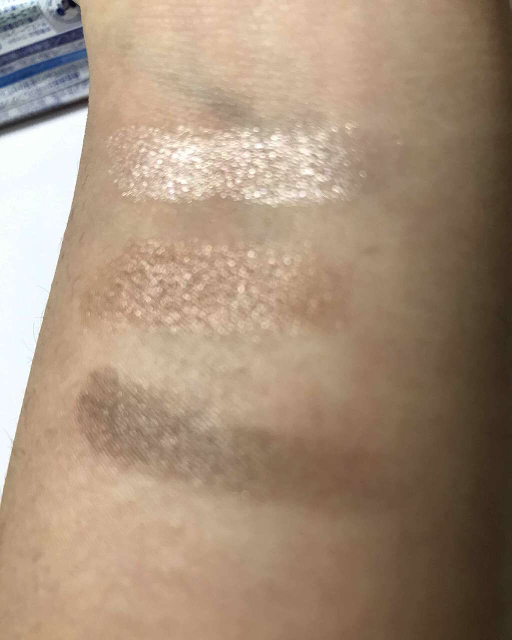 トーンアップアイシャドウ/CEZANNE/アイシャドウパレットを使ったクチコミ(2枚目)