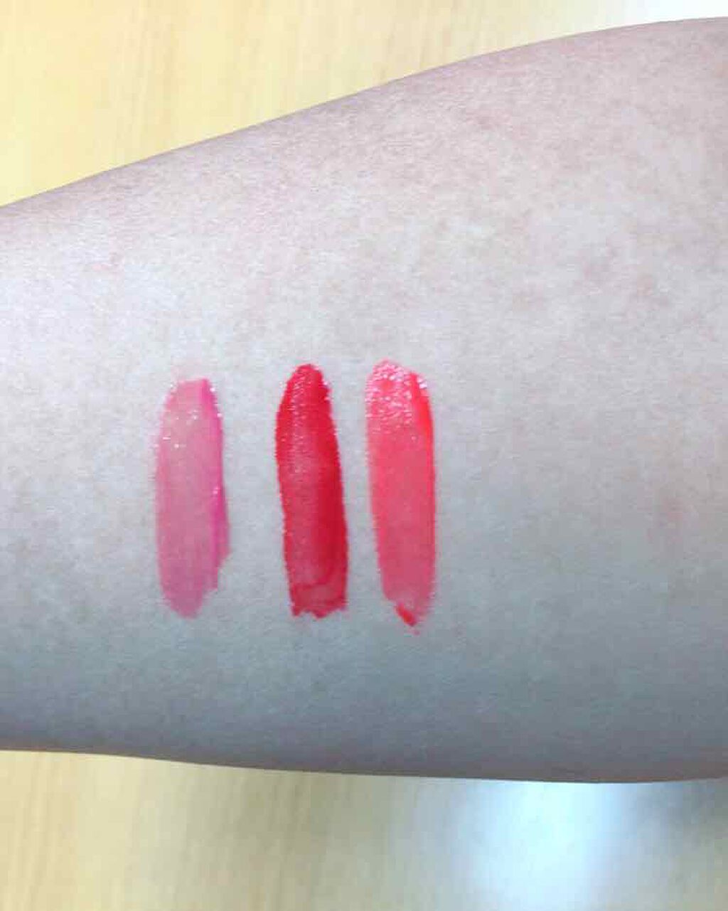 ディアダーリン ウォータージェルティント （アイスティント）/ETUDE/口紅を使ったクチコミ（3枚目）