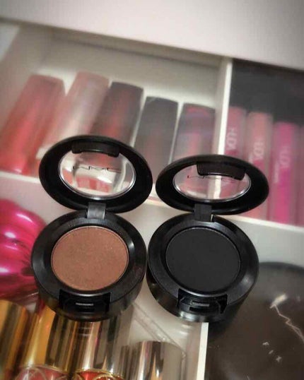 スモール アイシャドウ/M・A・C/単色アイシャドウを使ったクチコミ(2枚目)