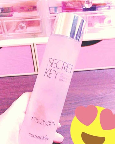 .*･ﾟ　.ﾟ･*..*･ﾟ　.ﾟ･*..*･ﾟ　.ﾟ･*..*･ﾟ　.ﾟ･*..*･ﾟ　.ﾟ･*.

韓国コスメで有名なSecret Keyの化粧水です！！
私はこれをコットンにつけて使用してましたが