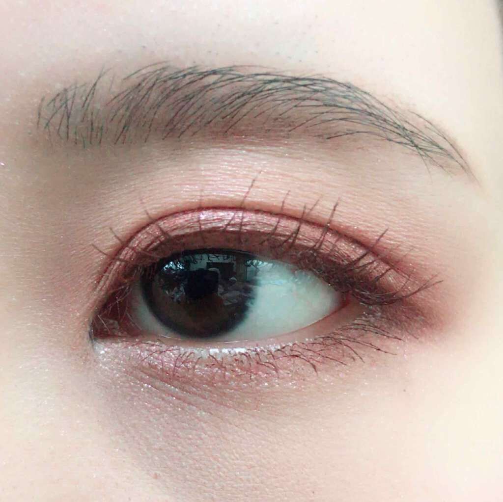 Super Shock Shadow/ColourPop/単色アイシャドウを使ったクチコミ(2枚目)