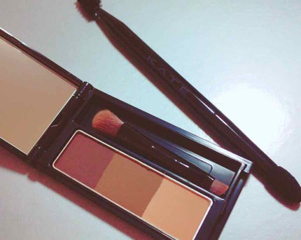 ケイト デザイニングアイブロウ3D/KATE/パウダーアイブロウを使ったクチコミ(1枚目)