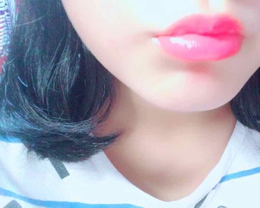 しまむら DNリップグロスのクチコミ「あまり色はつかないけど潤い感がすごい！！ぷるぷる💋少しラメも入ってる✨
発色が良くてあんまり落.....」（3枚目）