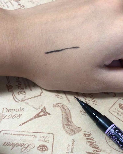 ラスティングリキッドライナー/キャンメイク/リキッドアイライナーを使ったクチコミ(2枚目)