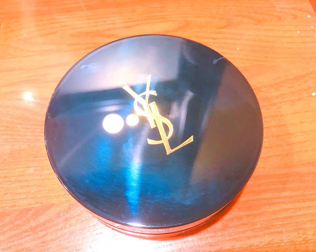 アンクル ド ポー コンパクト/YVES SAINT LAURENT BEAUTE/パウダーファンデーションを使ったクチコミ(1枚目)