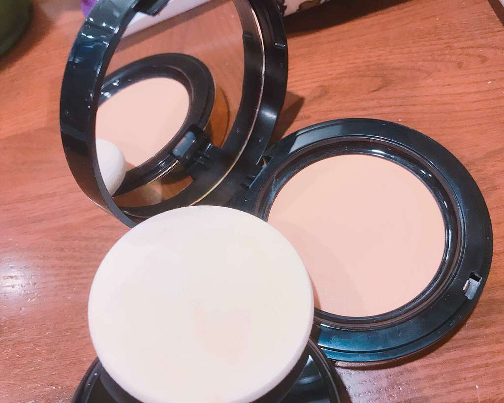 アンクル ド ポー コンパクト/YVES SAINT LAURENT BEAUTE/パウダーファンデーションを使ったクチコミ(3枚目)