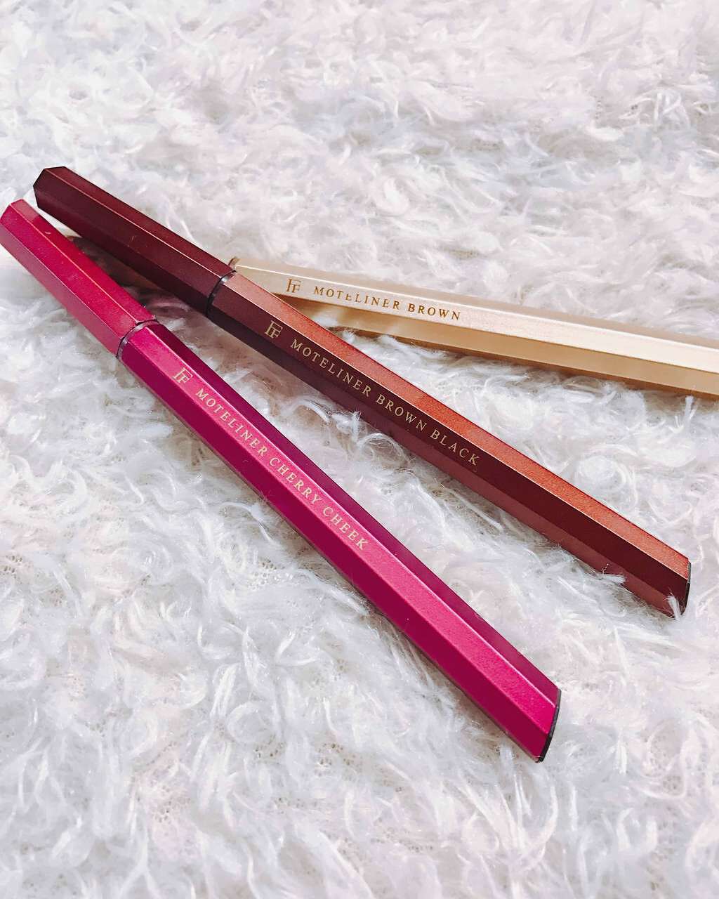 モテライナー リキッド/UZU BY FLOWFUSHI/リキッドアイライナーを使ったクチコミ(1枚目)