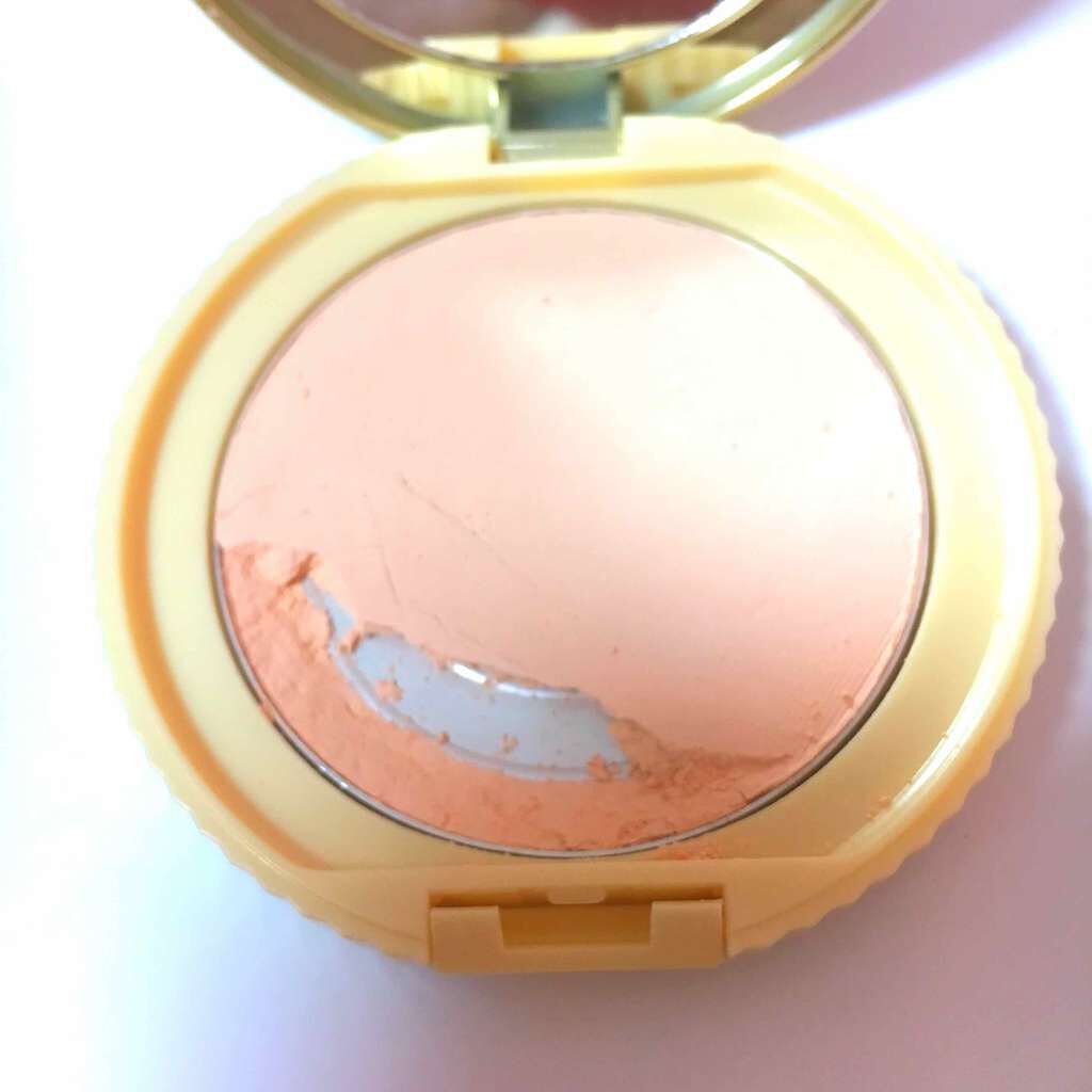 【旧品】マシュマロフィニッシュパウダー/キャンメイク/プレストパウダーを使ったクチコミ(2枚目)