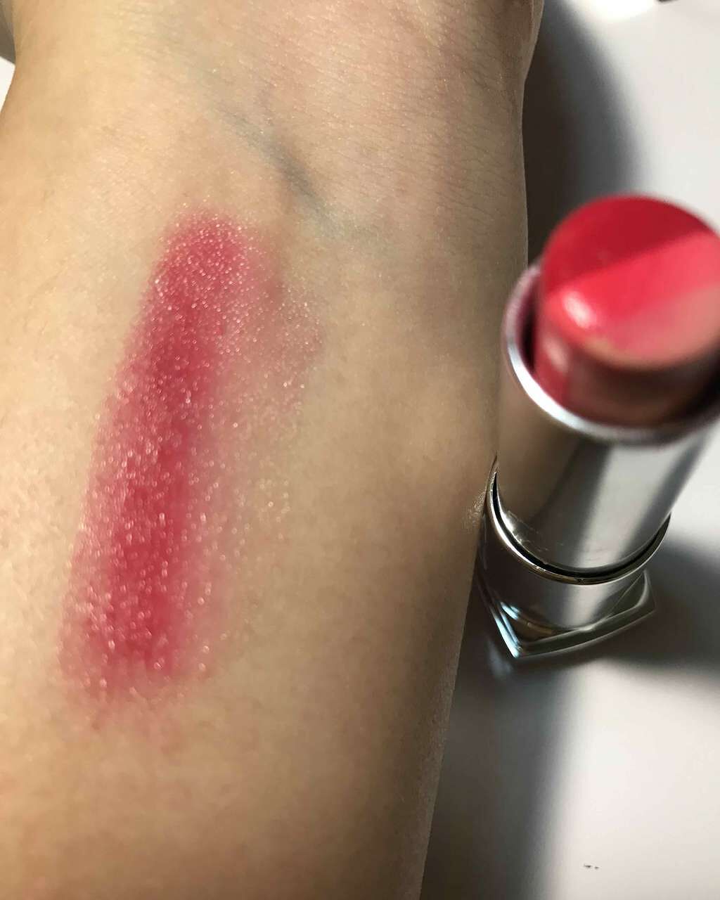 リップ フラッシュ ビッテン ストロボ/MAYBELLINE NEW YORK/口紅を使ったクチコミ(1枚目)