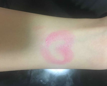 ルージュ ヴォリュプテ シャイン/YVES SAINT LAURENT BEAUTE/口紅を使ったクチコミ(2枚目)