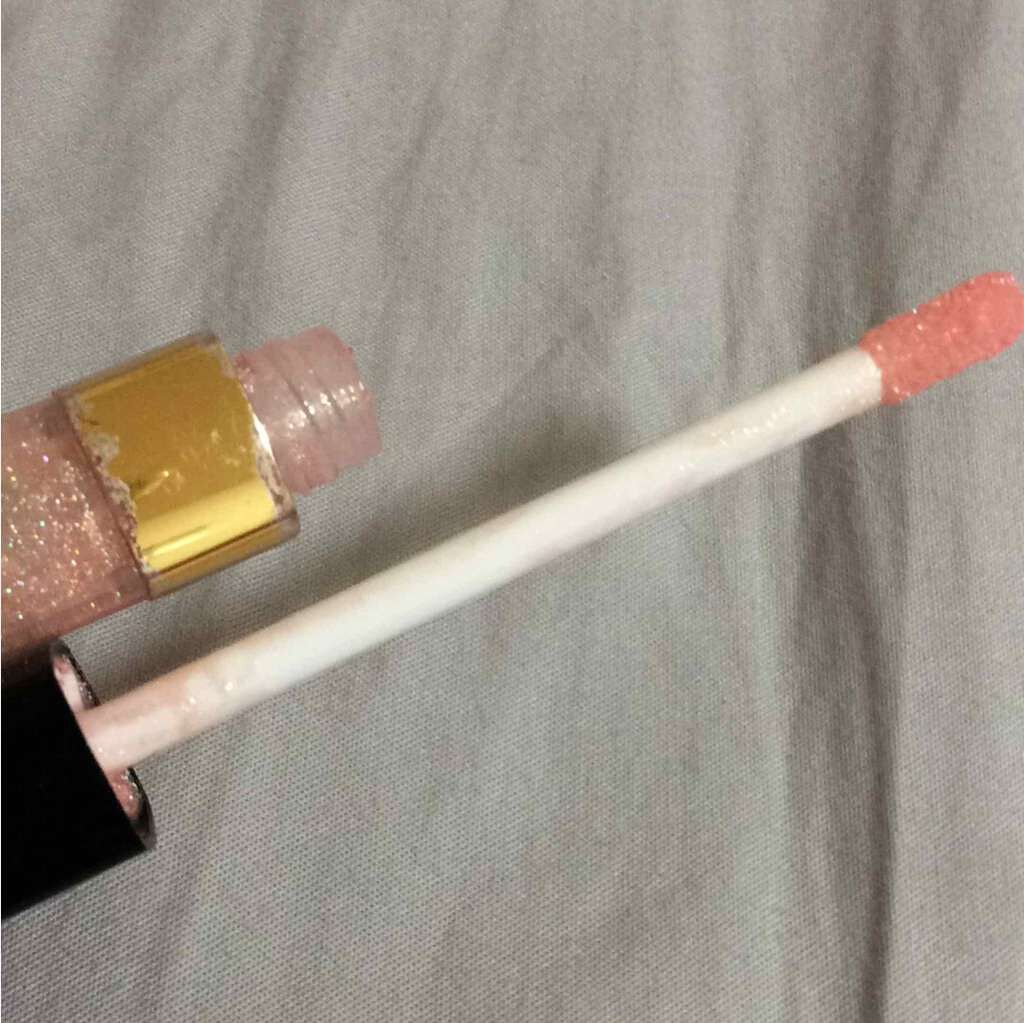 レーヴル サンティヤント/CHANEL/リップグロスを使ったクチコミ（3枚目）