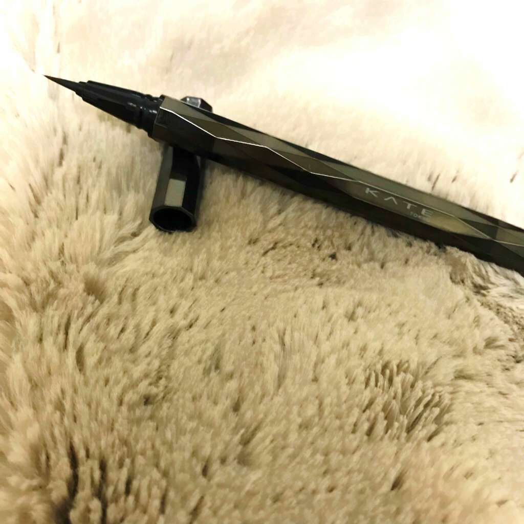 スーパーシャープライナーEX/KATE/リキッドアイライナーを使ったクチコミ(1枚目)