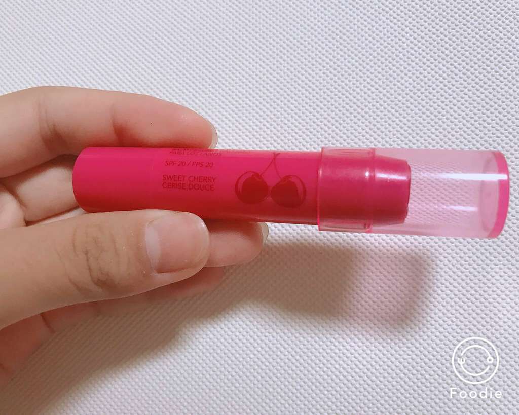 キス バーム/REVLON/口紅を使ったクチコミ(3枚目)