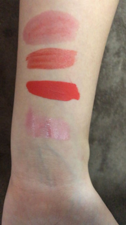 フィキシングティントトマトレディ/APRILSKIN/リップティントを使ったクチコミ(3枚目)