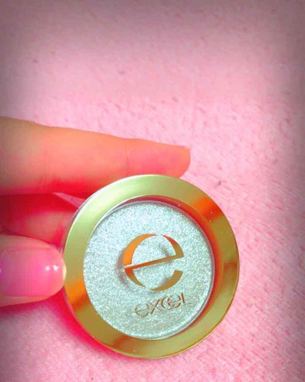 シャイニーシャドウ N/excel/単色アイシャドウを使ったクチコミ(1枚目)