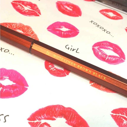 モテライナー リキッド/UZU BY FLOWFUSHI/リキッドアイライナーを使ったクチコミ(1枚目)