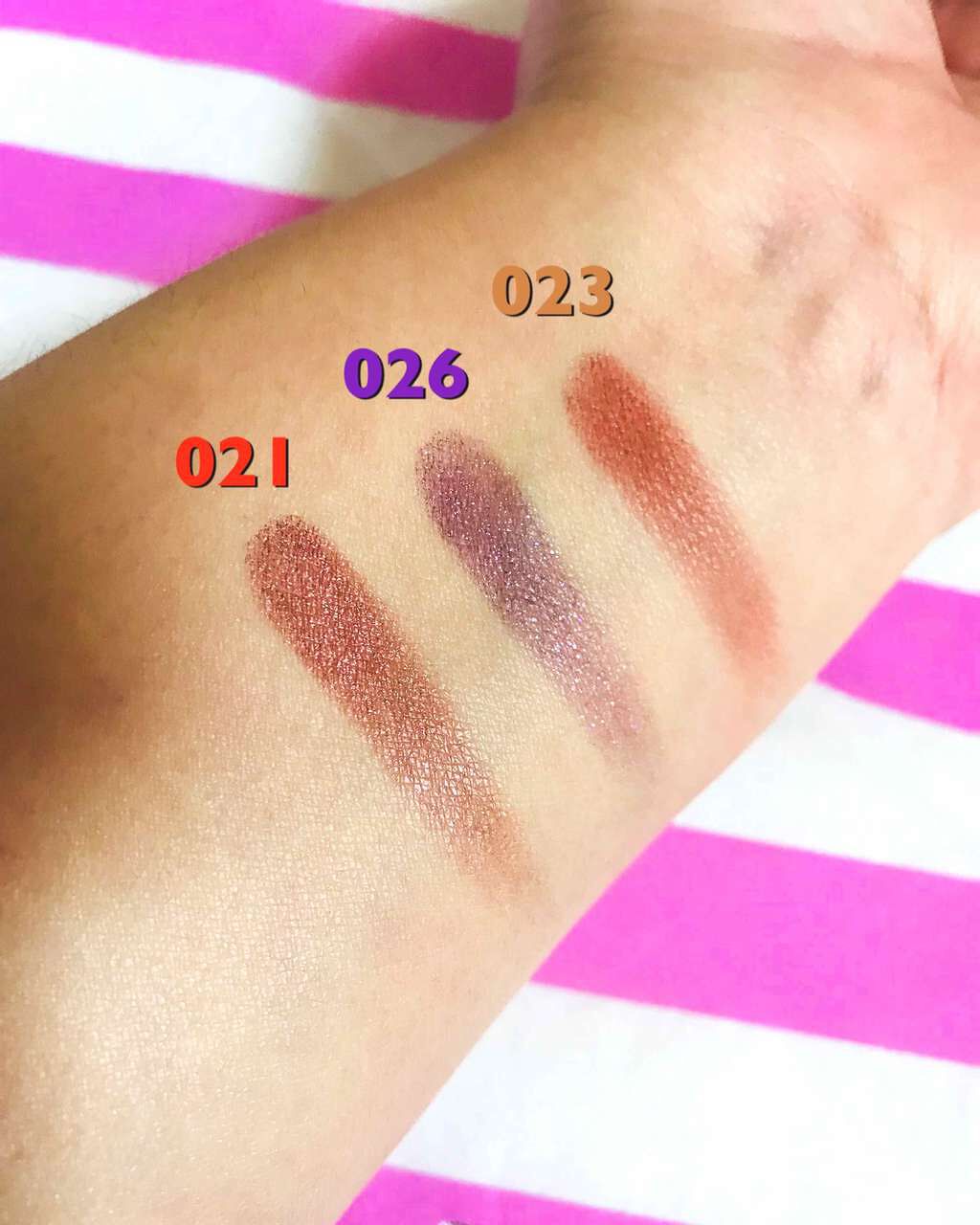 ヴィセ アヴァン シングルアイカラー/Visée/単色アイシャドウを使ったクチコミ(3枚目)