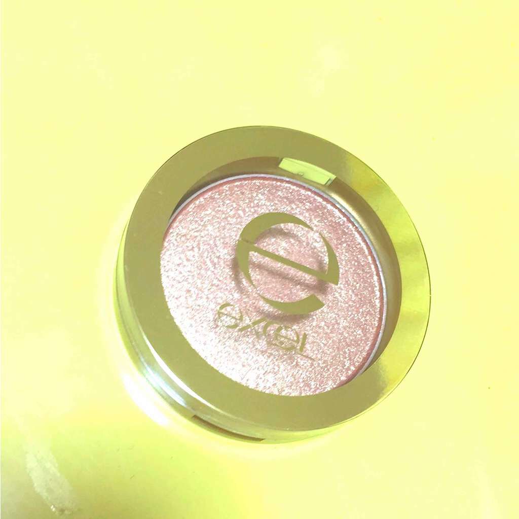 シャイニーシャドウ N/excel/単色アイシャドウを使ったクチコミ(1枚目)